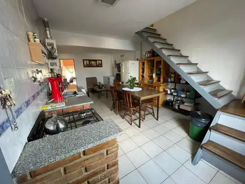 departamento en duplex 3 ambientes en alquiler anual 