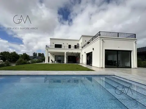 Casa en alquiler temporada en Barrio Arenas del Sur