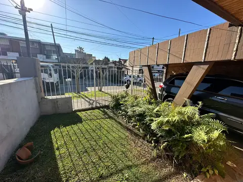 PH 4 AMBIENTES CON COCHERA EN WILDE