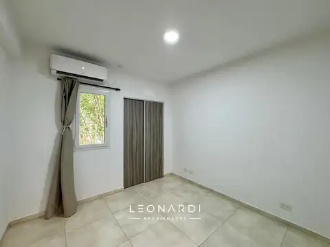 Departamento en Alquiler con 1 cocheras