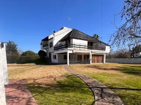 Casa en Venta en De Vicenzo Grande, USD 240.000