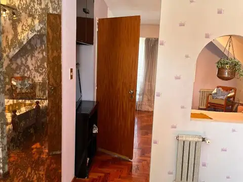 VENTA -Casa - 4 dormitorios - De Vicenzo Grande