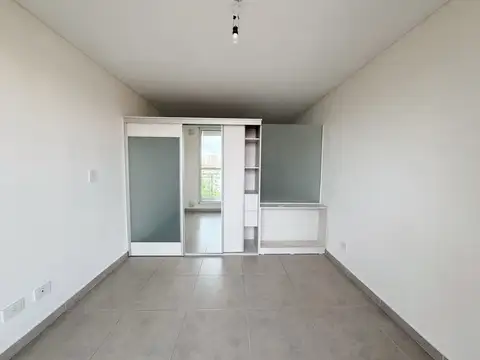 Departamento en Alquiler en Abasto, $ 340.000