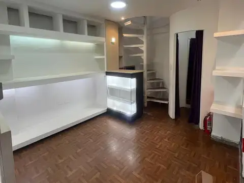 Local en Alquiler 50 años