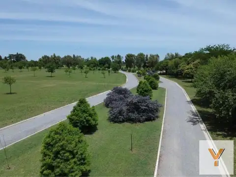 Terreno en Venta 30  mts Fondo