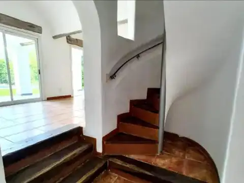 Divina Casa en Venta en Country Los Lagartos,Apto Credito