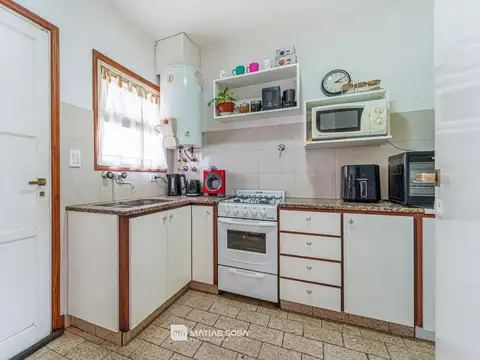 Casa en Venta con 1 cochera