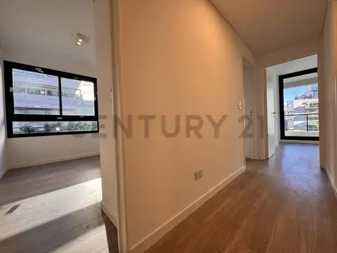 Av Dr Ricardo Balbin 2600, Piso 0