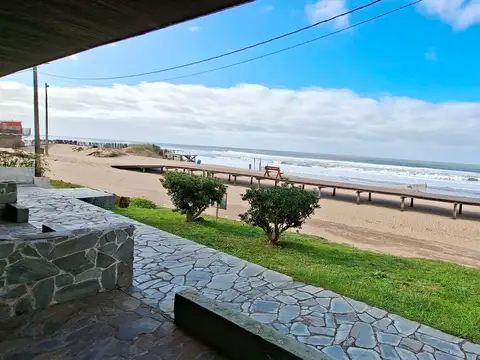 Av. Costanera y Paseo 116 1600