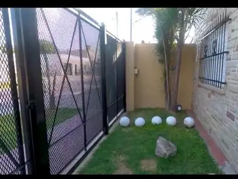 Casa en Venta en Moreno, USD 170.000