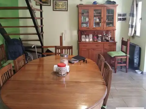 Depto Tipo Casa en Venta de 3 ambientes