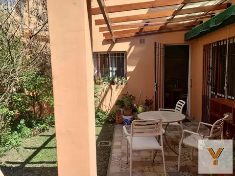 Depto Tipo Casa en Venta 45 años