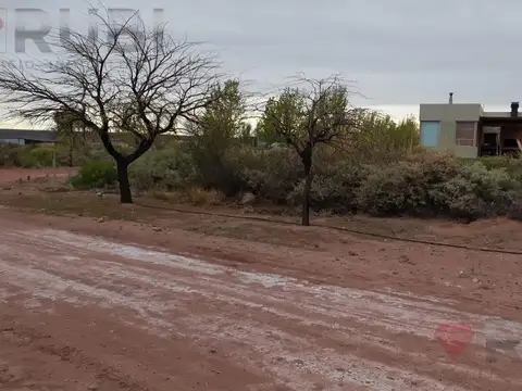 Terreno en Venta en Mari Menuco, USD 16.000