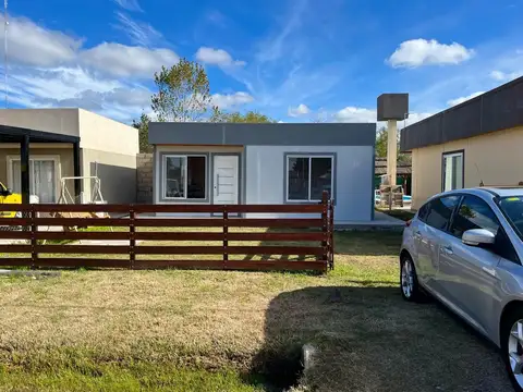 VENTA CASA 3 AMBIENTES CON PILETA GRAL RODRIGUEZ