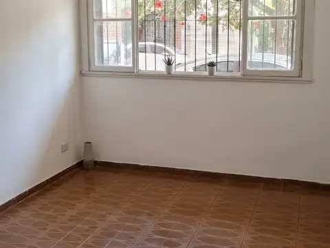 Acevedo 500, Piso Pb