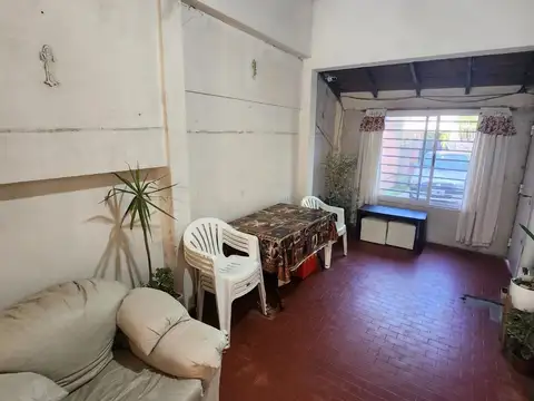 Casa en Venta en Banfield, USD 65.000