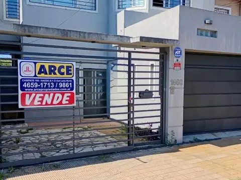 CASA EN VENTA EN HAEDO