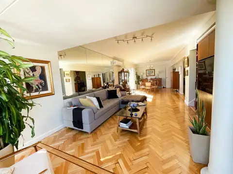 Departamento en Venta de 4 dormitorios