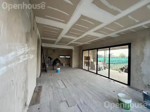 Casa en Venta en Pilar del Este - San Ramiro, USD 185.000
