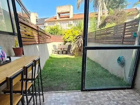 Depto Tipo Casa en Alquiler de 2 dormitorios