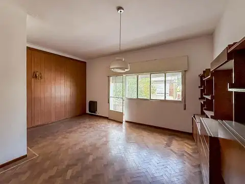 Jose Ingenieros 1700