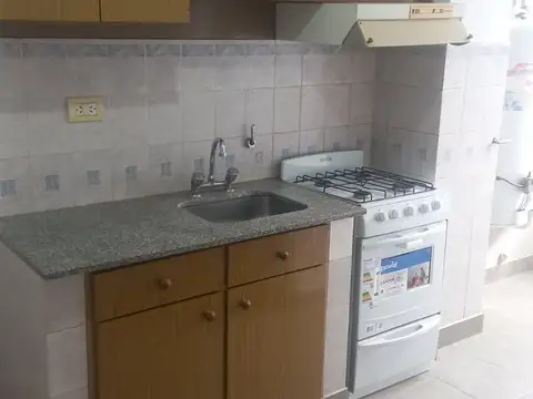 Departamento en Alquiler en La Plata, $ 430.000