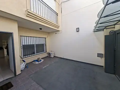 Depto Tipo Casa en Alquiler de 2 ambientes