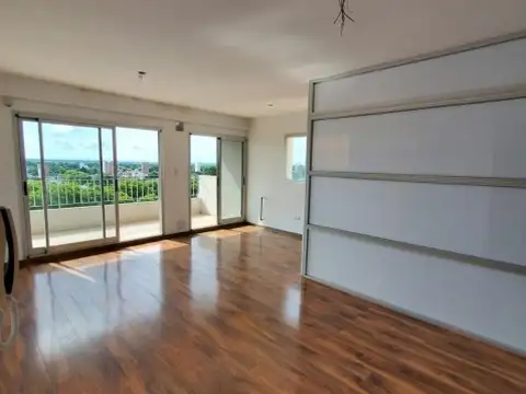 Departamento 1 Dormitorio - Venta - Con Patio y Cochera - 60m2 - Lavalle 1300
