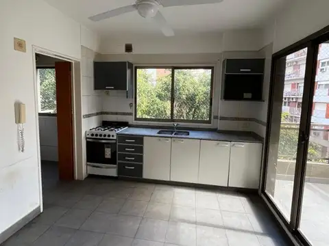 Departamento en Alquiler con 1 cocheras