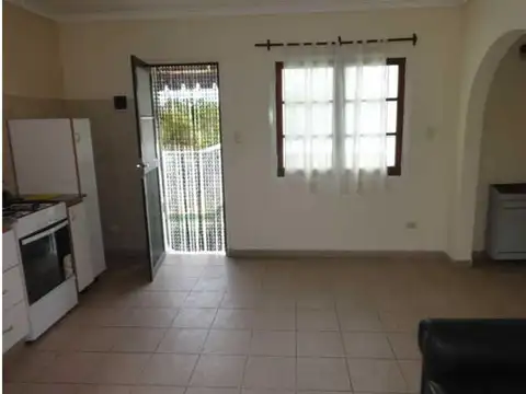 Depto Tipo Casa en Venta de 2 ambientes