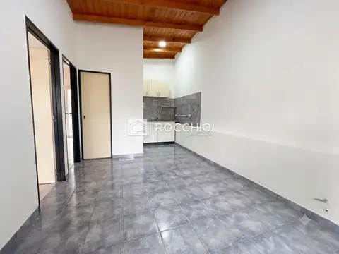 Depto Tipo Casa en Alquiler de 3 ambientes