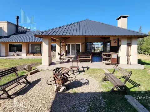 VENTA con FINANCIACIÓN casa EL MALACATE lote central 4 dorm 5000m2 pileta riego automático