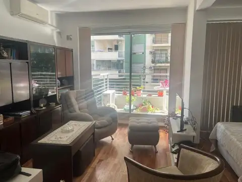Departamento Monoambiente en alquiler - 2 Baños - Coghlan