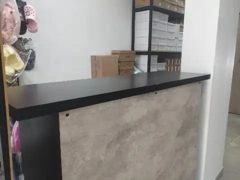 Local en Venta en Ciudad Jardín del Palomar, USD 175.000