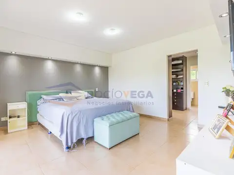 Casa en Alquiler de 4 dormitorios