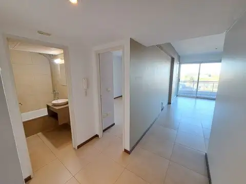 Departamento en Alquiler en Monte Grande, $ 650.000