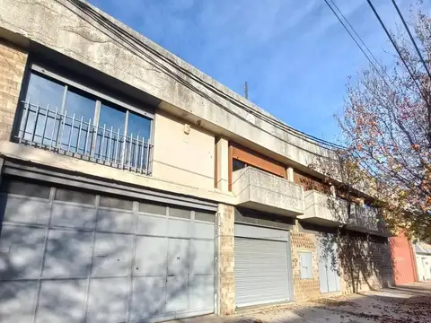 Galpón en Venta en Luis Agote, Rosario