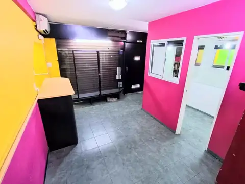 Local en Alquiler Via Púb.