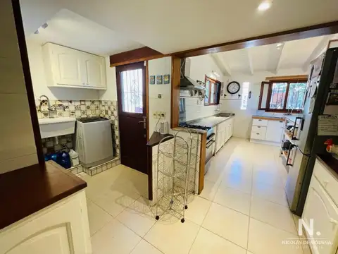 Casa en Venta en Playa Mansa, USD 330.000