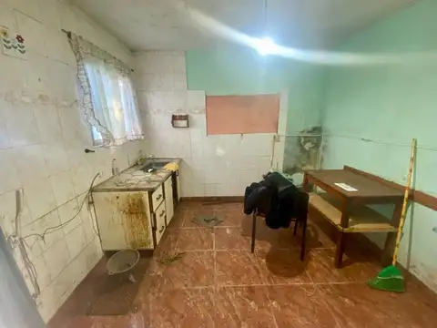 Casa 3 ambientes con 1 baño
