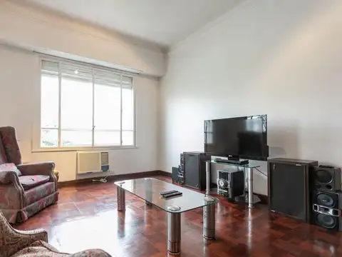 Departamento en Venta 80 años