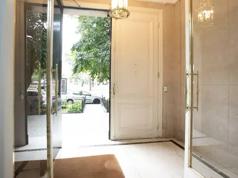 Carlos Pellegrini  al 1200