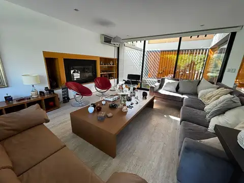 Casa en Venta de 5 dormitorios