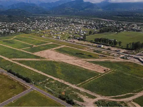 Terreno en barrio Las Chuñas, San Lorenzo Chico, Salta