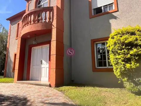 Casa en Venta de 4 dormitorios