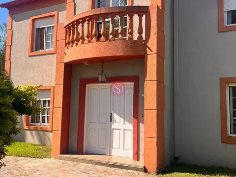 Casa en venta en Barrio La Delfina Pilar