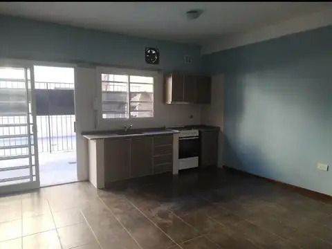 PH 2 AMB. PB CON PATIO IMPECABLE - SIN EXPENSAS