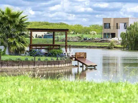 Terreno venta  San Sebastian área 13 bis seguridad sin house piletas fútbol tenés deportes náuticos