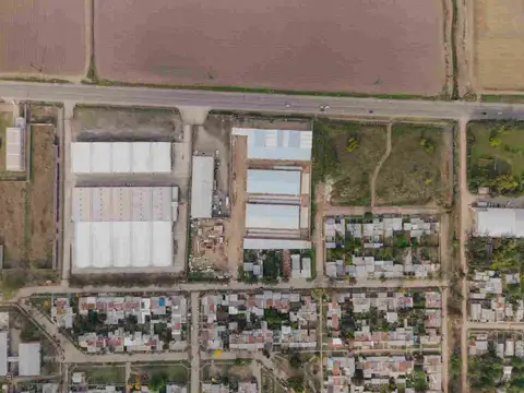 VENTA DEPOSITO COMERCIAL UORK 4 - CONSTRUCTORA CB