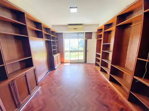 Marcelo Torcuato de Alvear 600